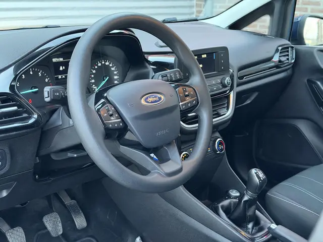 Ford Fiesta 1.1 Trend 2017 Benzine 10