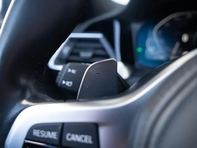 BMW 3 Serie Touring 330e 2021 Hybride Benzine 33