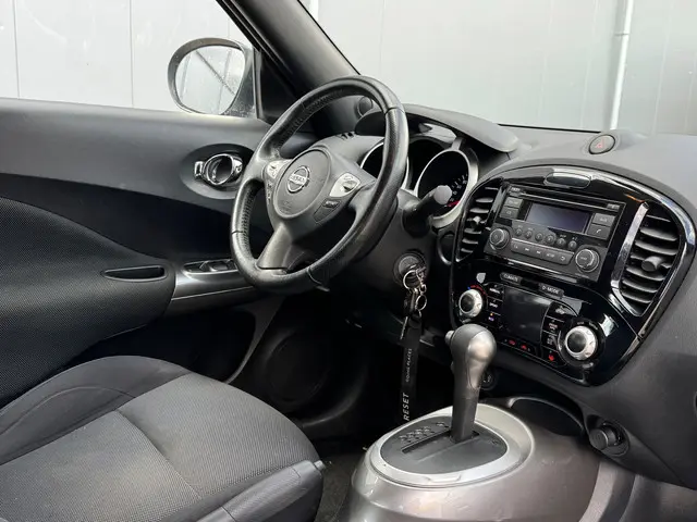 Nissan Juke 1.6 Acenta AUTOMAAT NIET 100 2013 Benzine 10
