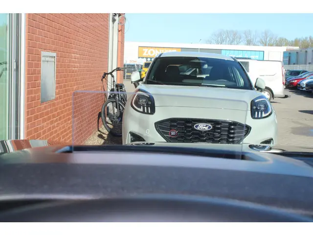 Ford Kuga 2.5 PHEV ST-Line X 2022 Hybride Benzine 14