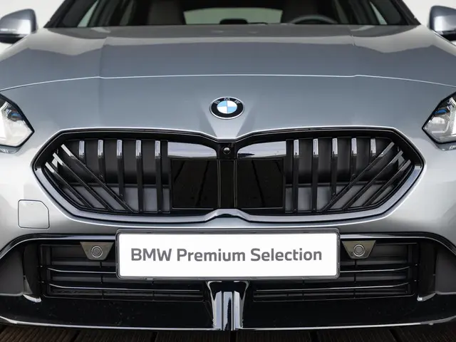 BMW 1 Serie 120 2025 Benzine 12