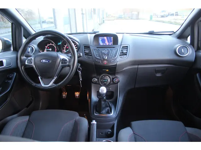 Ford Fiesta 1.0 EcoBoost 101 Pk ST Line 2017 Benzine 6