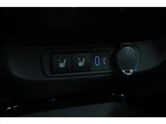 Toyota Aygo X 1.0 VVT-i MT JBL, 2025 Benzine 31