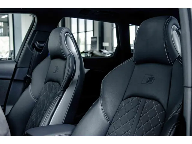Audi RS4 Urban 2021 Benzine 29