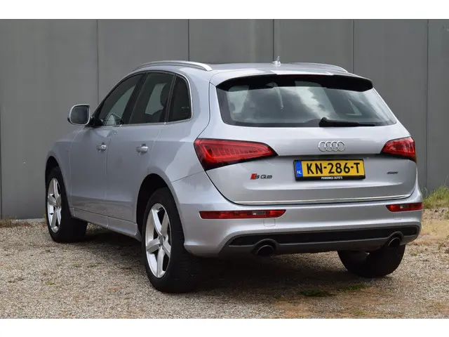 Audi Q5 2.0 TFSI quattro Sport Edition 2016 Benzine 19