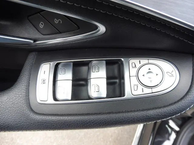 Mercedes-Benz C-Klasse Estate 180 Prestige 2015 Benzine 16