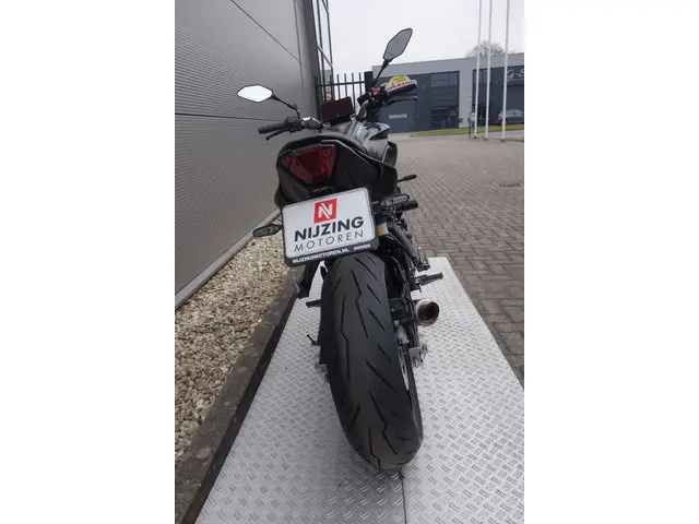 Yamaha MT 07 ABS 2022 Benzine 5
