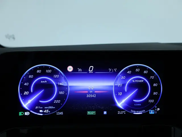 Mercedes-Benz EQA 250 AMG Line 67 kWh 2024 Elektrisch 6