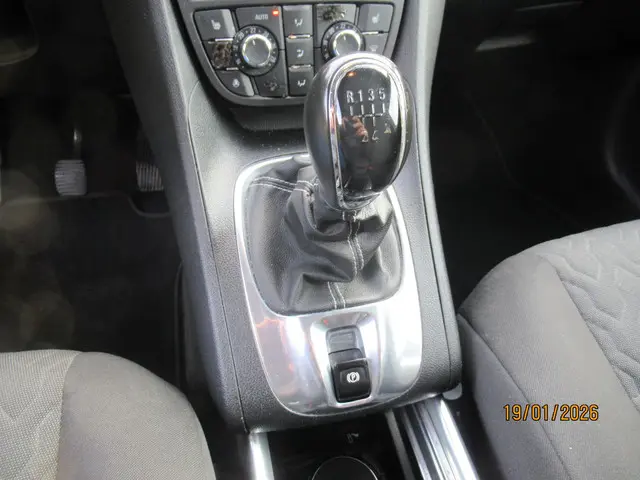 Opel Meriva 1.4 Turbo Color Edition 2013 Benzine 16