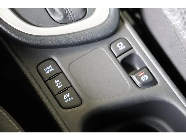 Toyota Yaris 1.5 Hybrid Active, 2022 Hybride Benzine 27