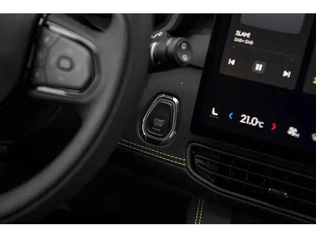 Lynk & Co 01 1.5 More 2025 Hybride Benzine 26