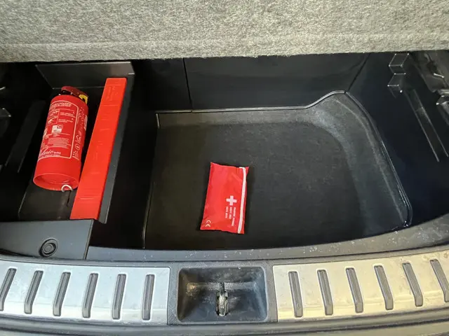 Lexus NX 300h AWD Luxury Line 2015 Hybride Benzine 20