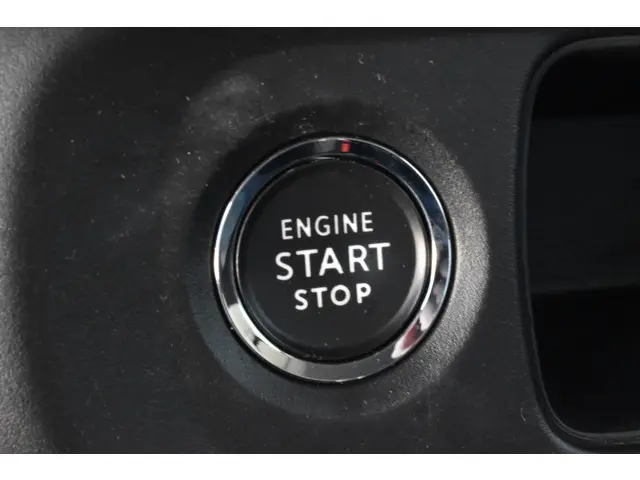 Citroën C3 PureTech 110 Shine 2021 Benzine 13