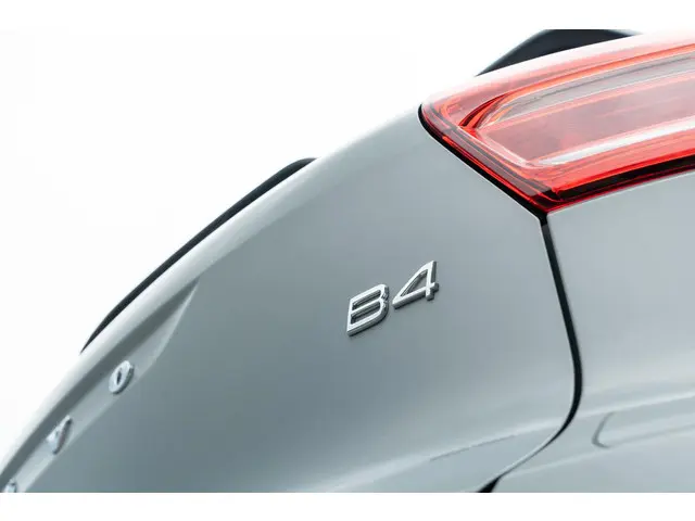 Volvo XC40 B4 Plus Dark Aut 2025 Benzine 17