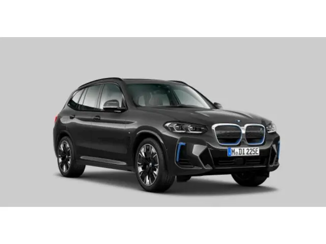 BMW iX3 High Executive 80 kWh 2023 Elektrisch 16