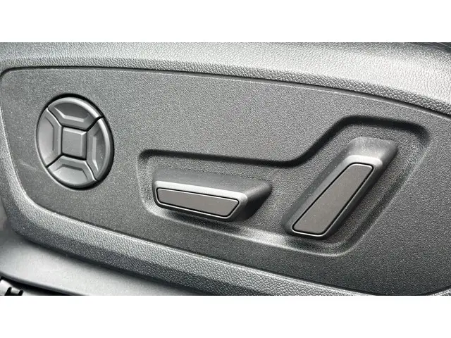 Audi RS3 Limousine 2.5 TFSI 400pk Quattro 2023 Benzine 35