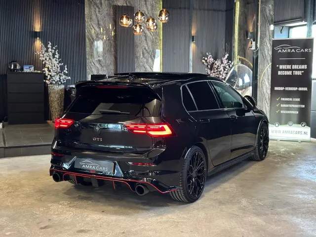 Volkswagen Golf 2