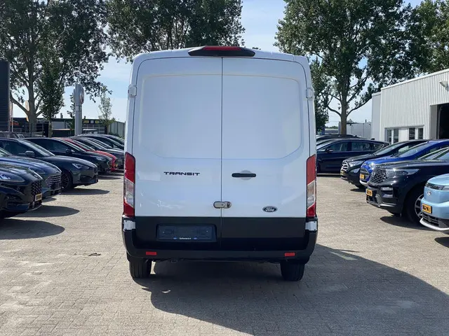 Ford Transit 310 2.0 TDCI L2H2 Trend 2024 Diesel 11