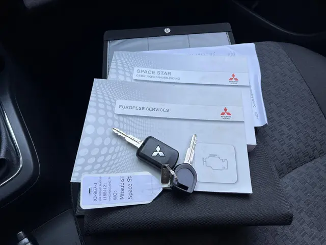 Mitsubishi Space Star 1.2 Connect Pro 2019 Benzine 28