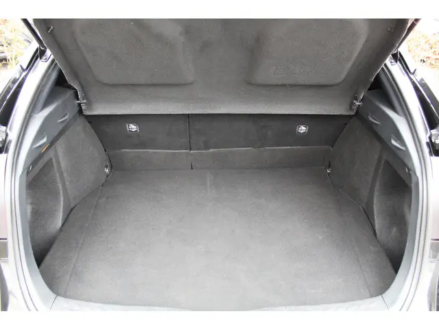 Toyota C-HR 1.8 Hybrid Active 2018 Hybride Benzine 10