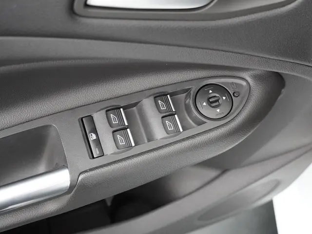 Ford Kuga 1.5 EcoBoost ST Line 2019 Benzine 13