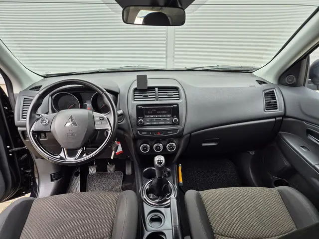 Mitsubishi ASX 1.6 Cleartec Bright+/Trekhaak 2017 Benzine 33