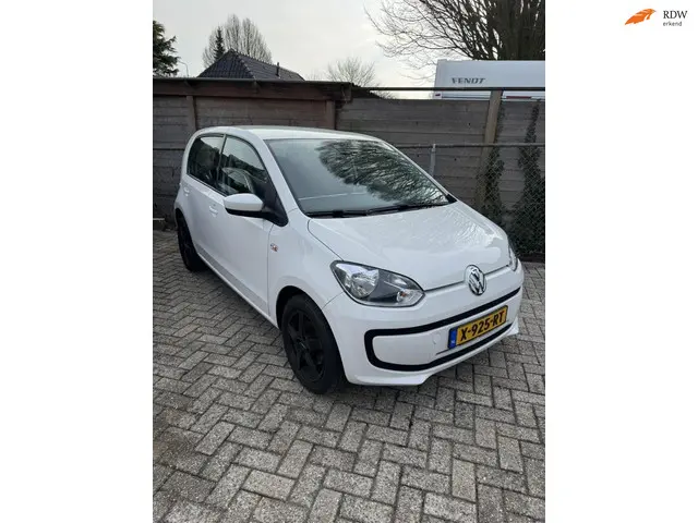 Volkswagen up! 1.0 move up! BlueMotion 2015 Benzine