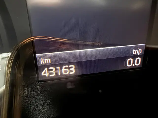 Škoda Karoq 1.0 TSI Business Edition 2023 Benzine 20