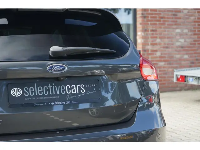 Ford Focus 1.0 ST-Line 2018 Benzine 25