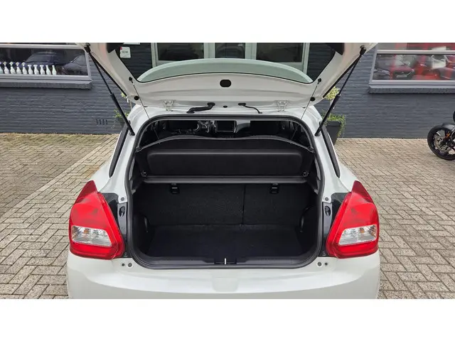 Suzuki Swift 1.0 Sportline 2019 Benzine 25