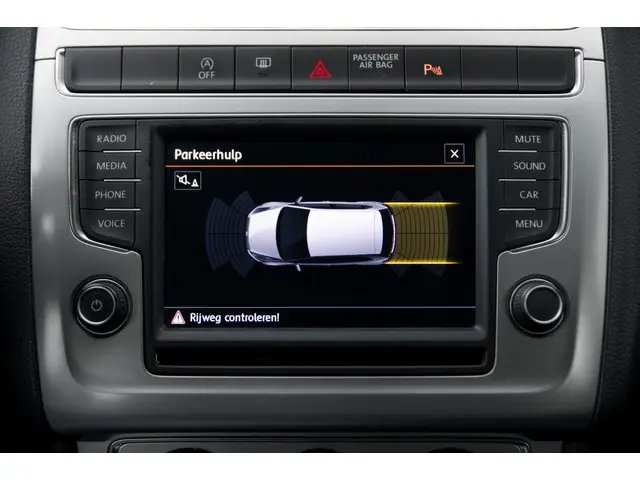 Volkswagen Polo 1.0 BlueMotion*5-Deurs*Airco* 2015 Benzine 17