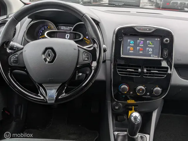 Renault Clio Estate 0.9 TCe Night&Day 2014 Benzine 12