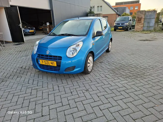 Suzuki Alto 1.0 Comfort EASSS 2014 Benzine 2