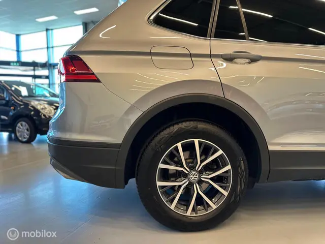 Volkswagen Tiguan 1.5 TSI ACT Comfortline 2019 Benzine 30