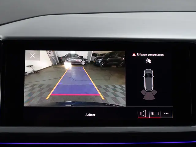 Audi Q4 e-tron 35 S Competition 55 kWh- 2021 Elektrisch 10