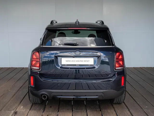 MINI Countryman Cooper Aut. 2021 Benzine 6