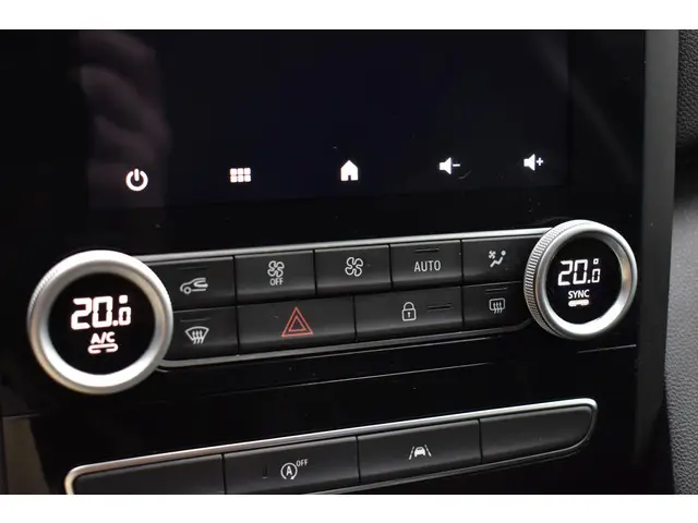 Renault Mégane Estate TCe 140 EDC Techno 2023 Benzine 18