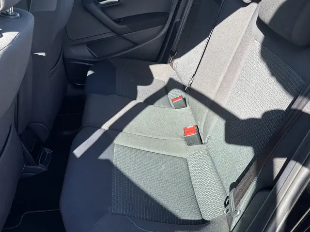 Volkswagen Polo 1.0 BlueMotion 2016 Benzine 10