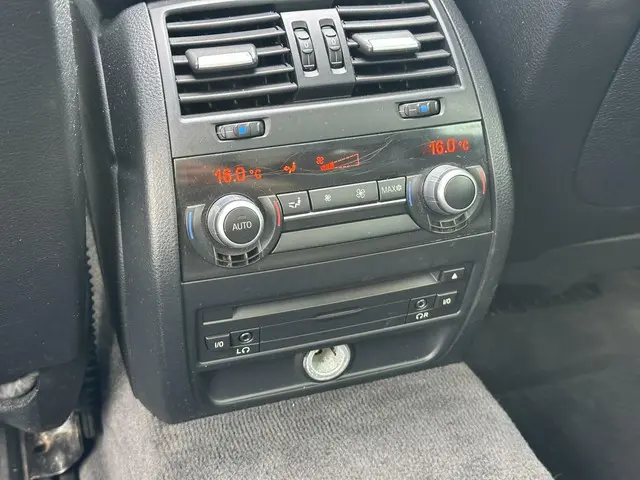 BMW M5 5-serie 2012 Benzine 29