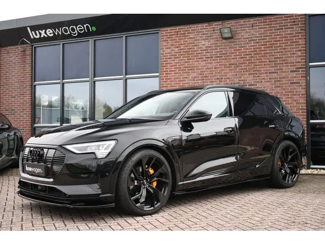 Audi e-tron 55 quattro S-Edition 2019 Elektrisch 31