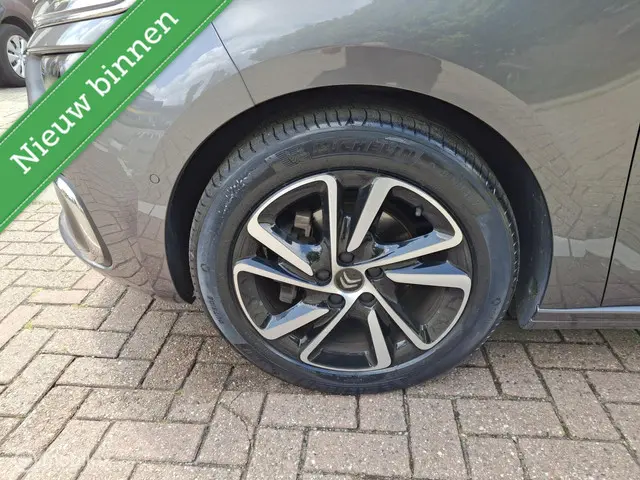 Citroën C4 Spacetourer 1.2 PureTech Feel 2019 Benzine 10