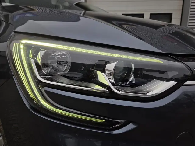 Renault Mégane Estate 1.3 TCe Limited 2018 Benzine 3