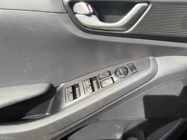 Hyundai IONIQ Comfort EV 2017 Elektrisch 18
