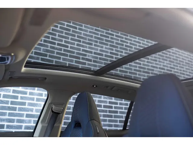 Lynk & Co 01 Plug-in Hybrid 2021 Hybride Benzine 14