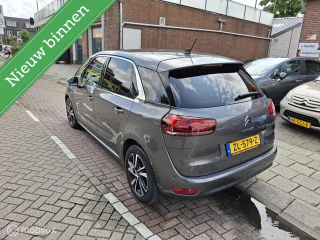 Citroën C4 Spacetourer 1.2 PureTech Feel 2019 Benzine 8