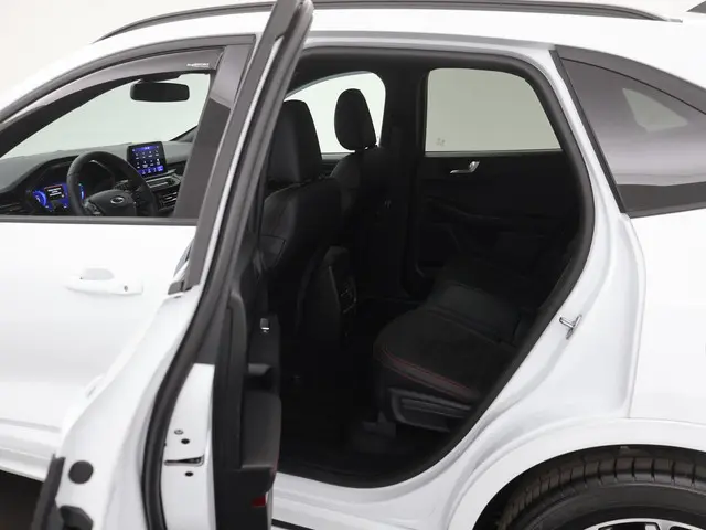 Ford Kuga 2.5 PHEV 225PK ST-Line X 2021 Hybride Benzine 11