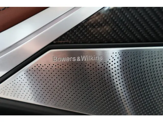 BMW X7 xDrive40i 2023 Benzine 18