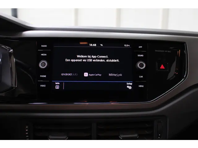 Volkswagen Polo 1.0 MPI Comfortline 2020 Benzine 14