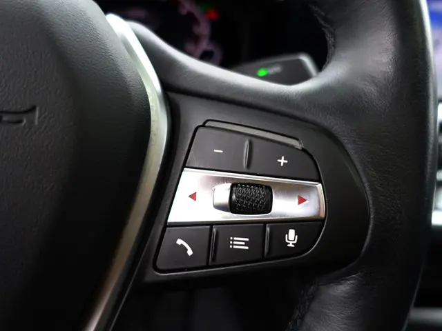 BMW 3 Serie 330e M Sport Aut- 2020 Hybride Benzine 21