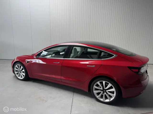 Tesla Model 3 Long Range AWD 75 kWh 2020 Elektrisch 5